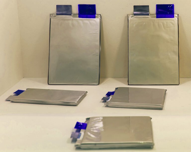 Prototype Silicon Ion Batteries Li-Si